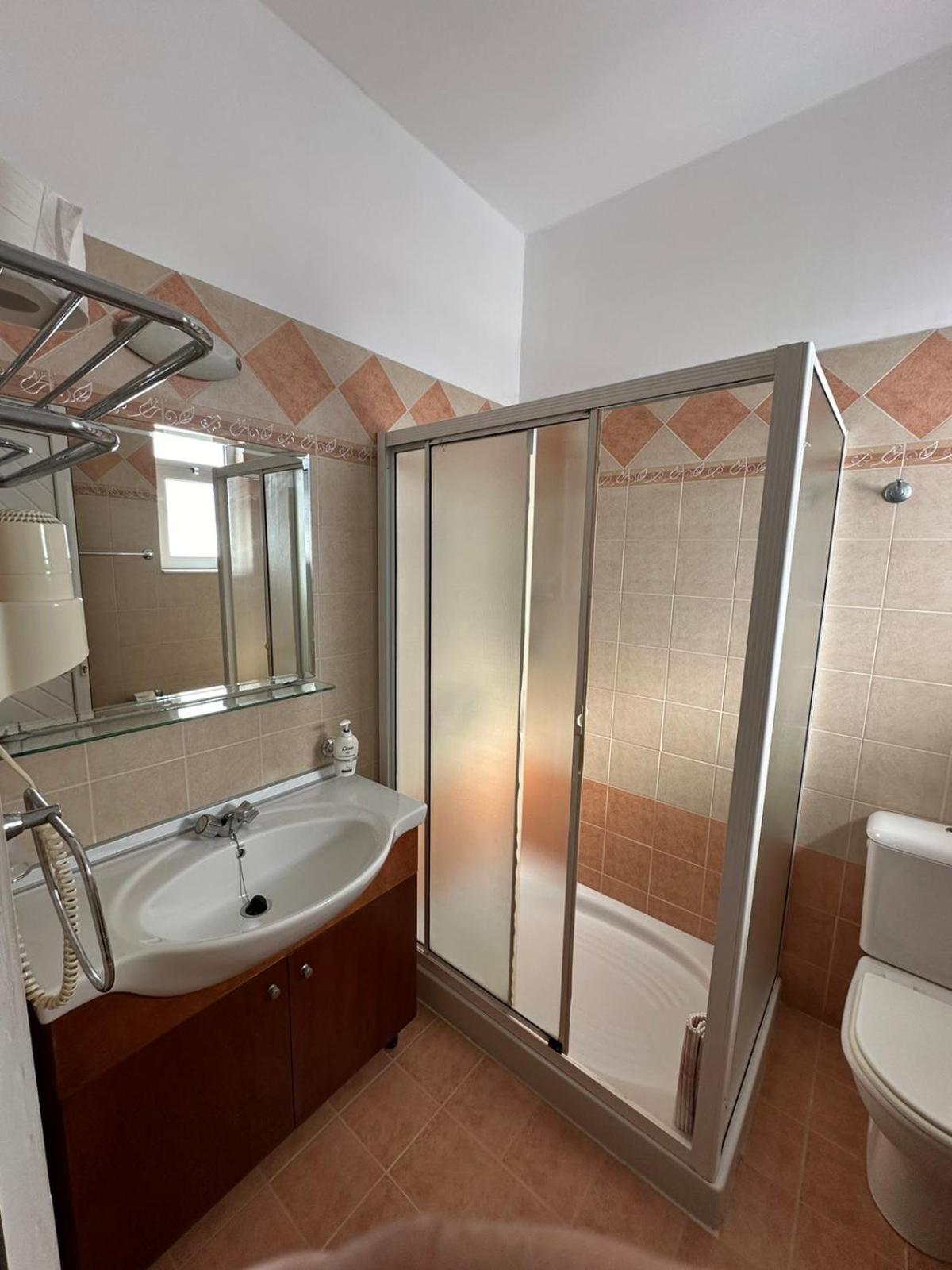 Apollonio Suites & Rooms Faliraki Rhodes Номер фото