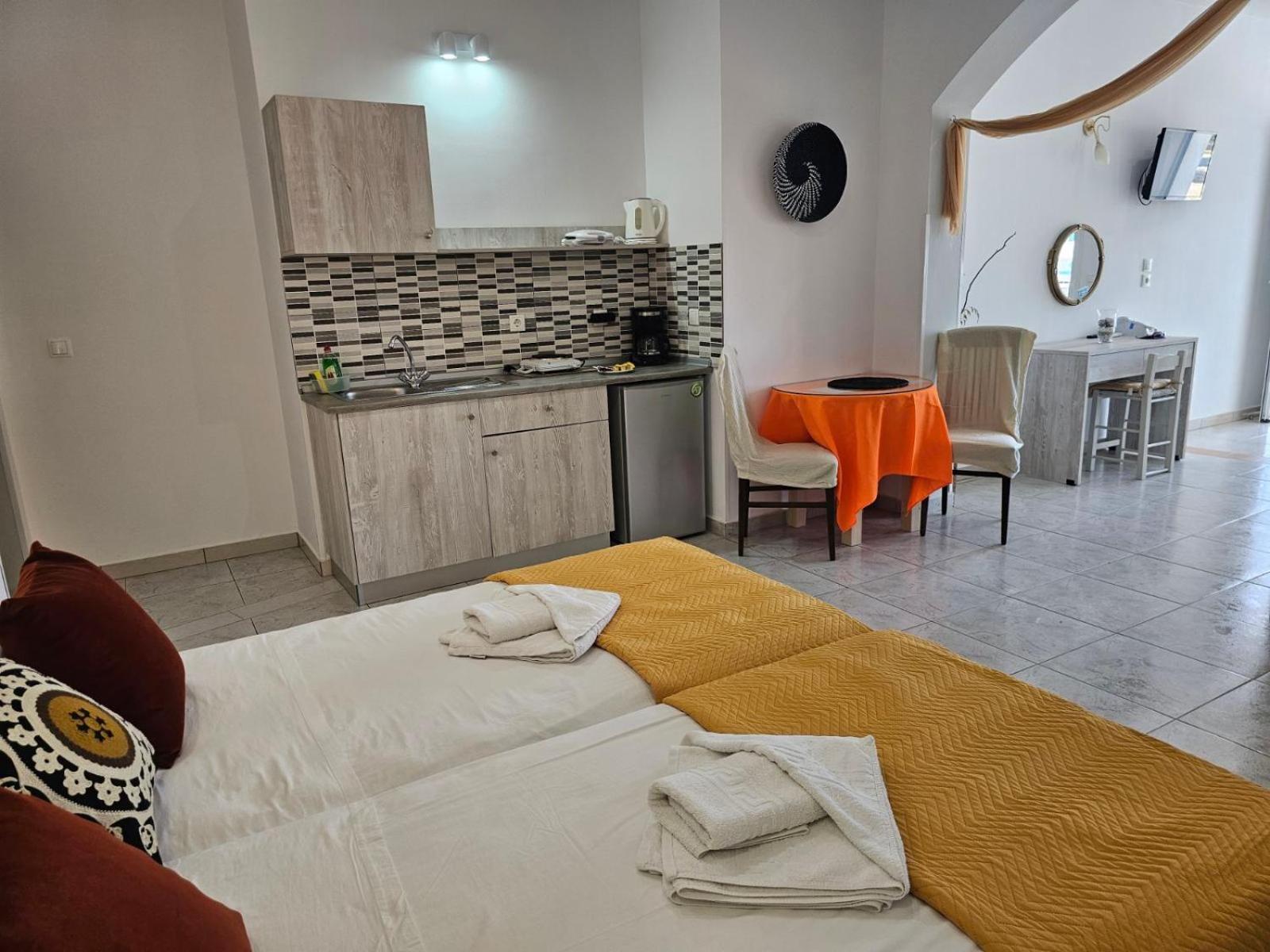 Apollonio Suites & Rooms Faliraki Rhodes Экстерьер фото